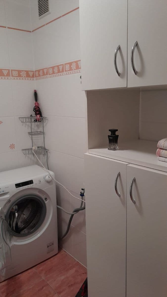 Pronájem bytu 1+1 43 m², Olštýnská, Praha, Praha Pronájem bytu 1+1 43 m², Olštýnská, Praha, Praha