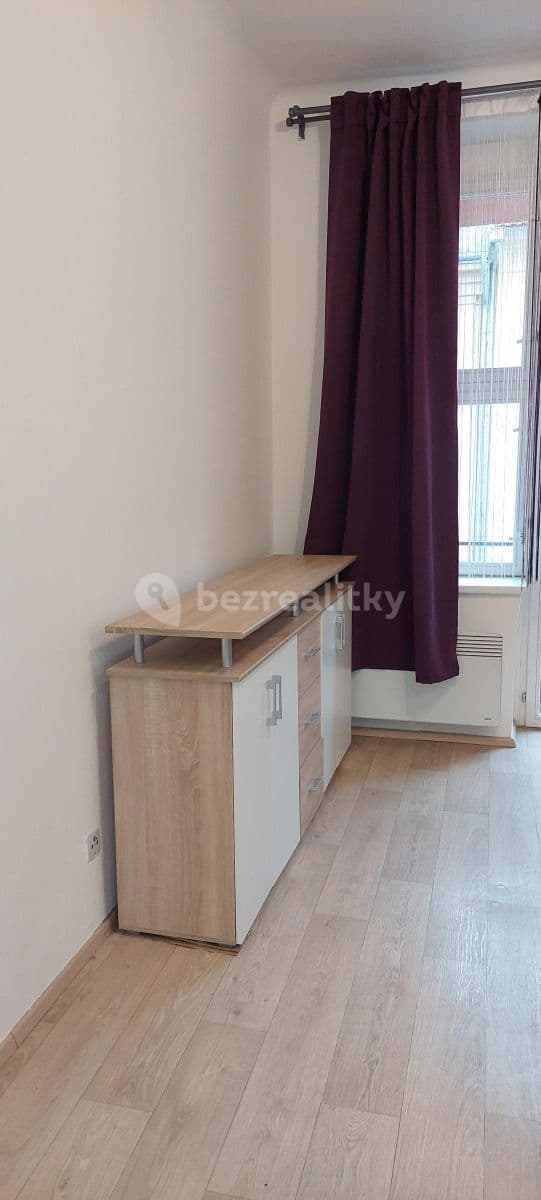 Pronájem bytu Garsoniéra 20 m², Rečkova, Praha, Praha Pronájem bytu Garsoniéra 20 m², Rečkova, Praha, Praha