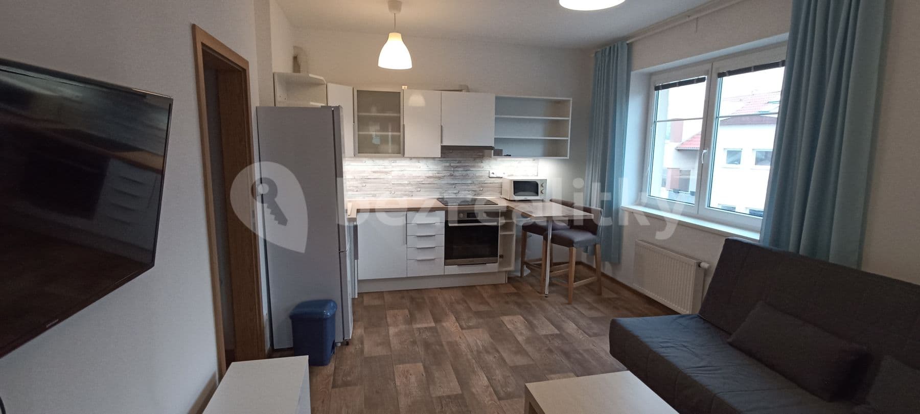 Pronájem bytu 2+kk 41 m², Pod Zahrady, Přezletice, Středočeský kraj Pronájem bytu 2+kk 41 m², Pod Zahrady, Přezletice, Středočeský kraj