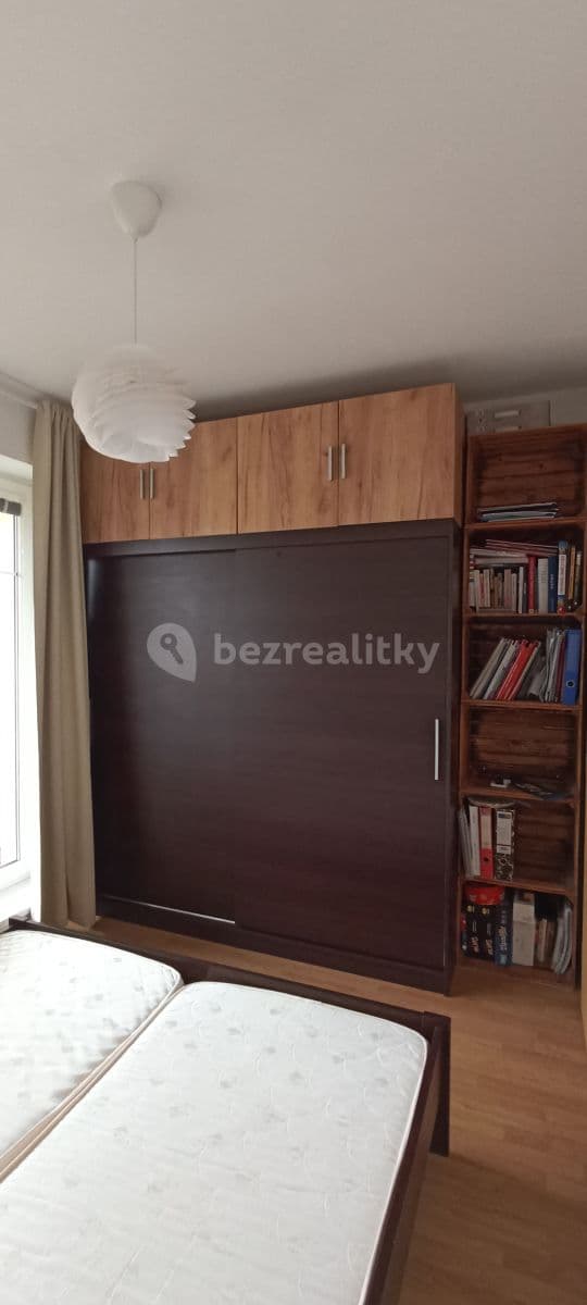 Pronájem bytu 2+kk 41 m², Pod Zahrady, Přezletice, Středočeský kraj Pronájem bytu 2+kk 41 m², Pod Zahrady, Přezletice, Středočeský kraj