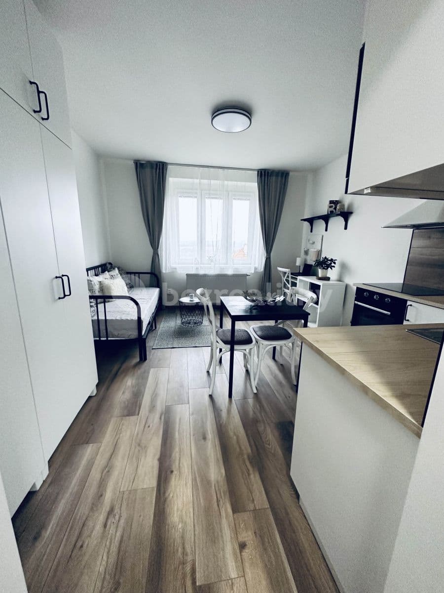 Pronájem bytu Garsoniéra 22 m², K Roztokům, Praha, Praha Pronájem bytu Garsoniéra 22 m², K Roztokům, Praha, Praha
