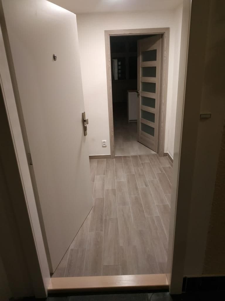 Pronájem bytu Garsoniéra 26 m², Pod Lázní, Praha, Praha Pronájem bytu Garsoniéra 26 m², Pod Lázní, Praha, Praha