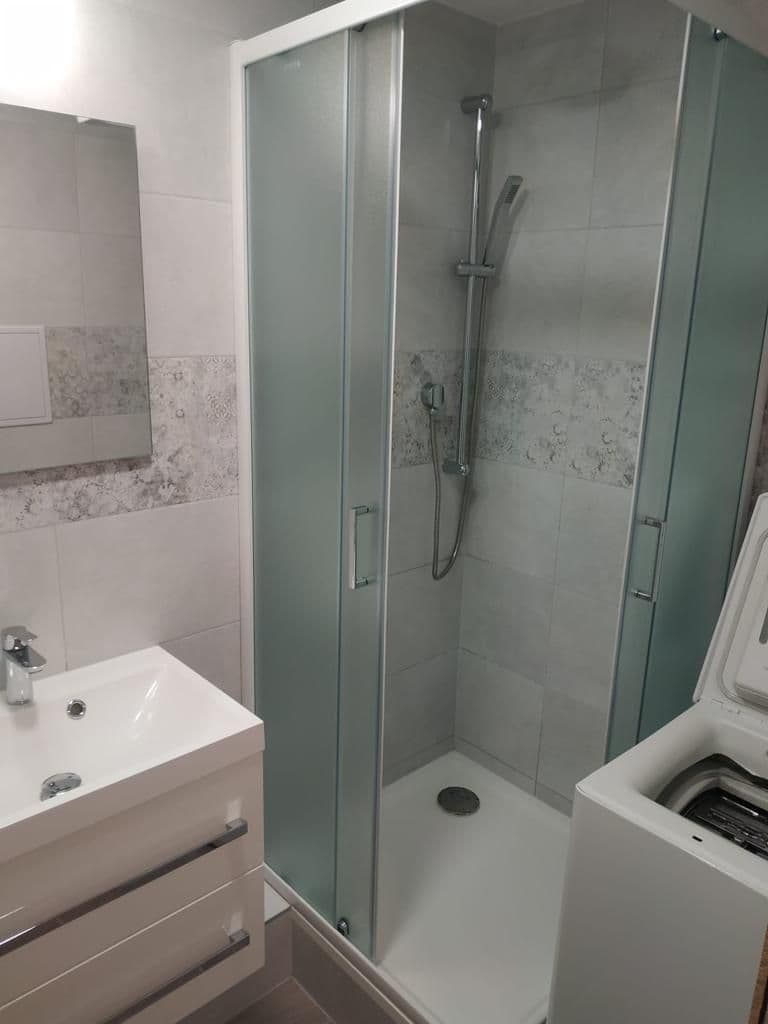 Pronájem bytu Garsoniéra 26 m², Pod Lázní, Praha, Praha Pronájem bytu Garsoniéra 26 m², Pod Lázní, Praha, Praha