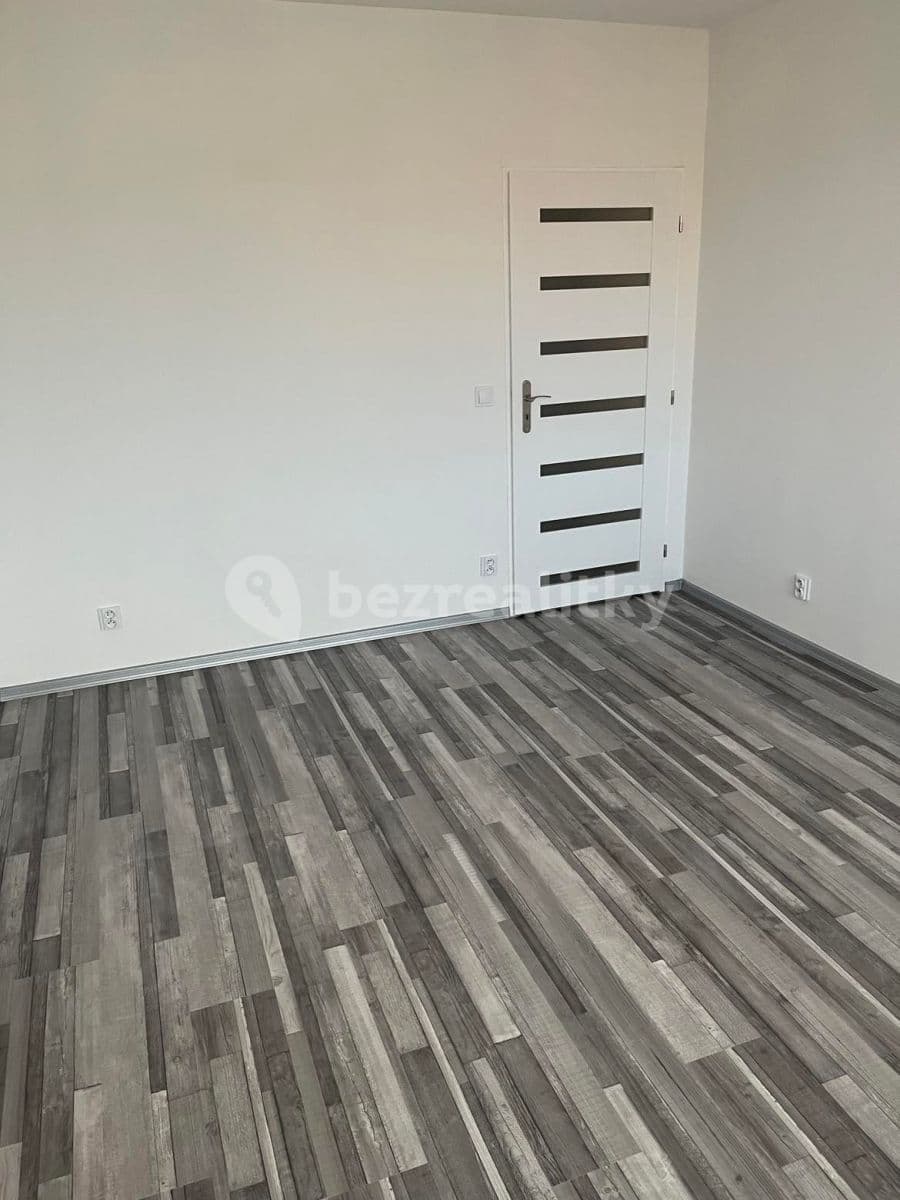 Pronájem bytu 3+kk 69 m², Litevská, Kladno, Středočeský kraj Pronájem bytu 3+kk 69 m², Litevská, Kladno, Středočeský kraj