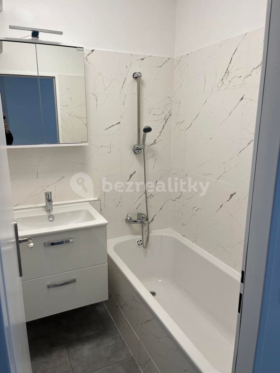 Pronájem bytu 3+kk 69 m², Litevská, Kladno, Středočeský kraj Pronájem bytu 3+kk 69 m², Litevská, Kladno, Středočeský kraj