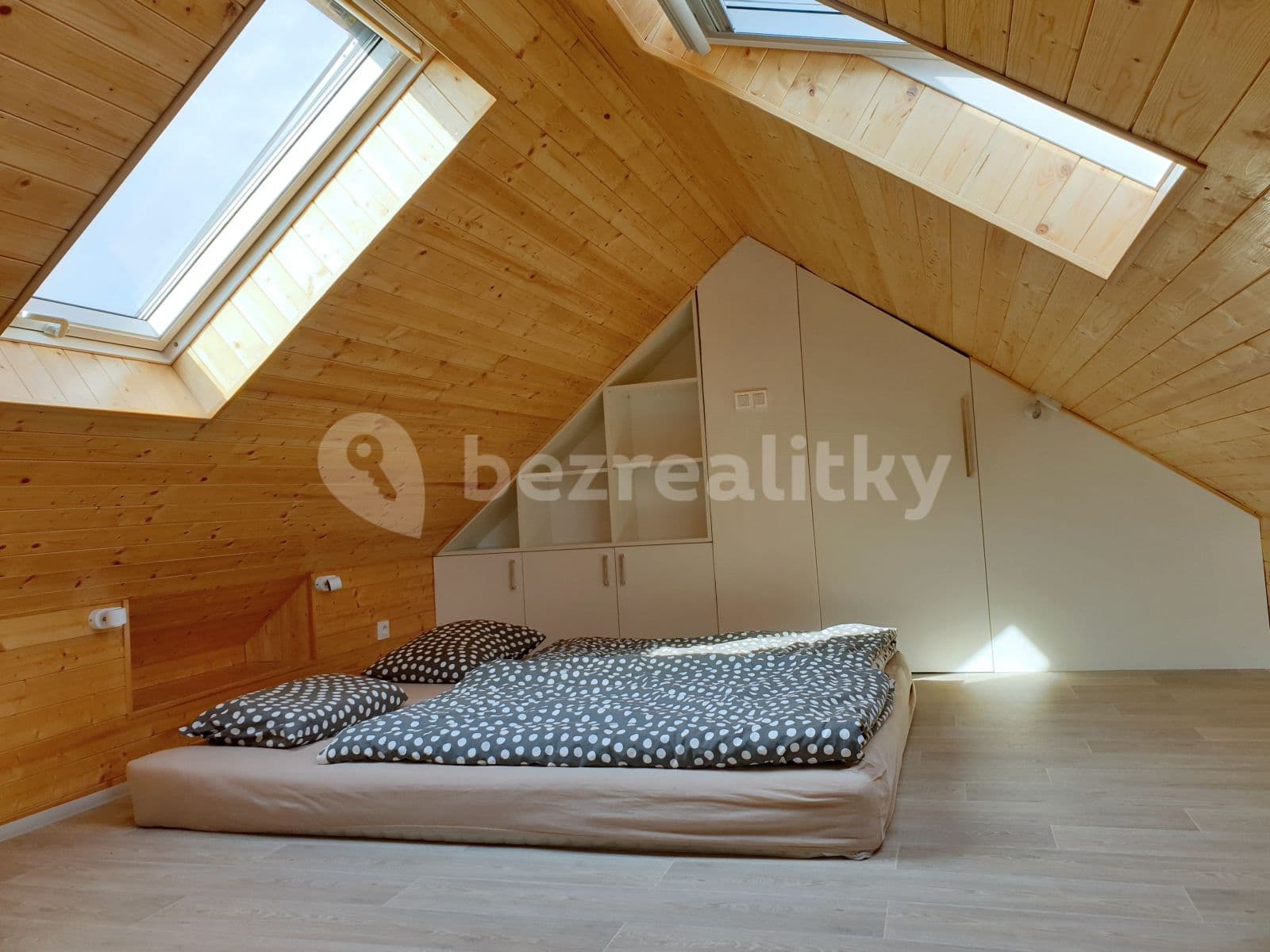 Pronájem bytu 2+kk 68 m², Veveří, Brno, Jihomoravský kraj Pronájem bytu 2+kk 68 m², Veveří, Brno, Jihomoravský kraj