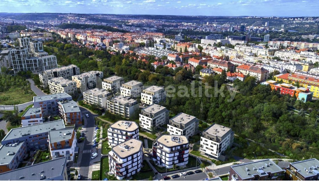 Pronájem garáže 14 m², Praha, Praha Pronájem garáže 14 m², Praha, Praha