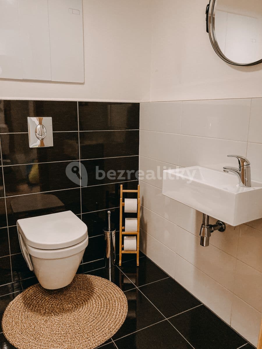 Pronájem bytu 2+kk 60 m², Sousedíkova, Praha, Praha Pronájem bytu 2+kk 60 m², Sousedíkova, Praha, Praha