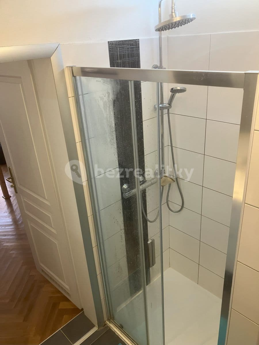 Pronájem bytu 2+kk 45 m², Thámova, Praha, Praha Pronájem bytu 2+kk 45 m², Thámova, Praha, Praha