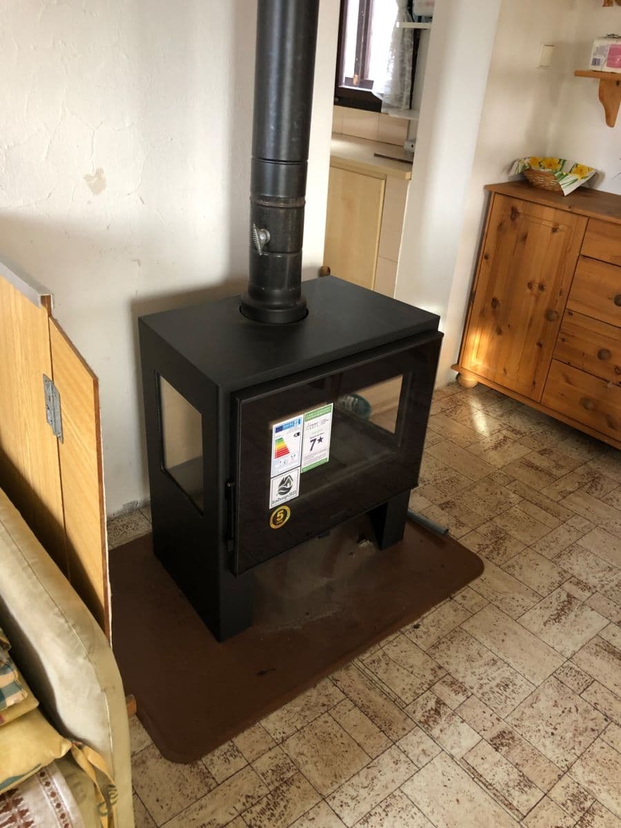 Prodej chaty, chalupy 68 m², pozemek 520 m², Tochovice, Středočeský kraj Prodej chaty, chalupy 68 m², pozemek 520 m², Tochovice, Středočeský kraj