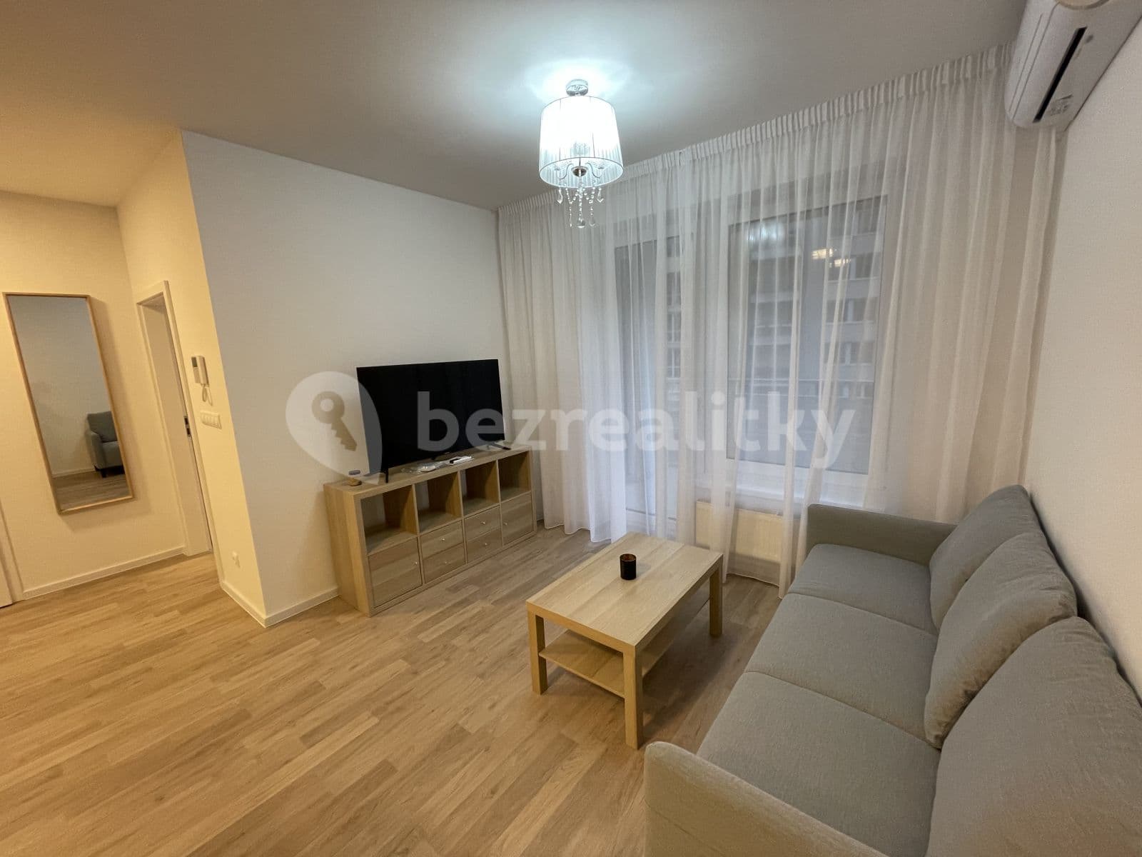 Pronájem bytu 2+1 45 m², Galvaniho, Ružinov, Bratislavský kraj Pronájem bytu 2+1 45 m², Galvaniho, Ružinov, Bratislavský kraj