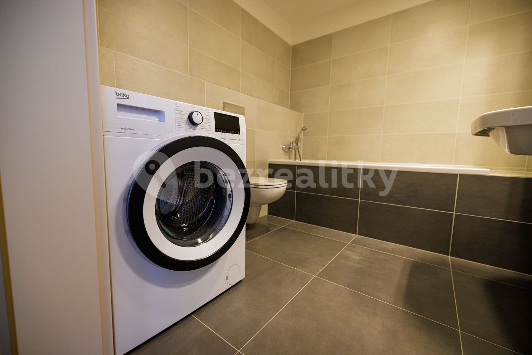 Pronájem bytu 2+kk 65 m², Praha, Praha Pronájem bytu 2+kk 65 m², Praha, Praha