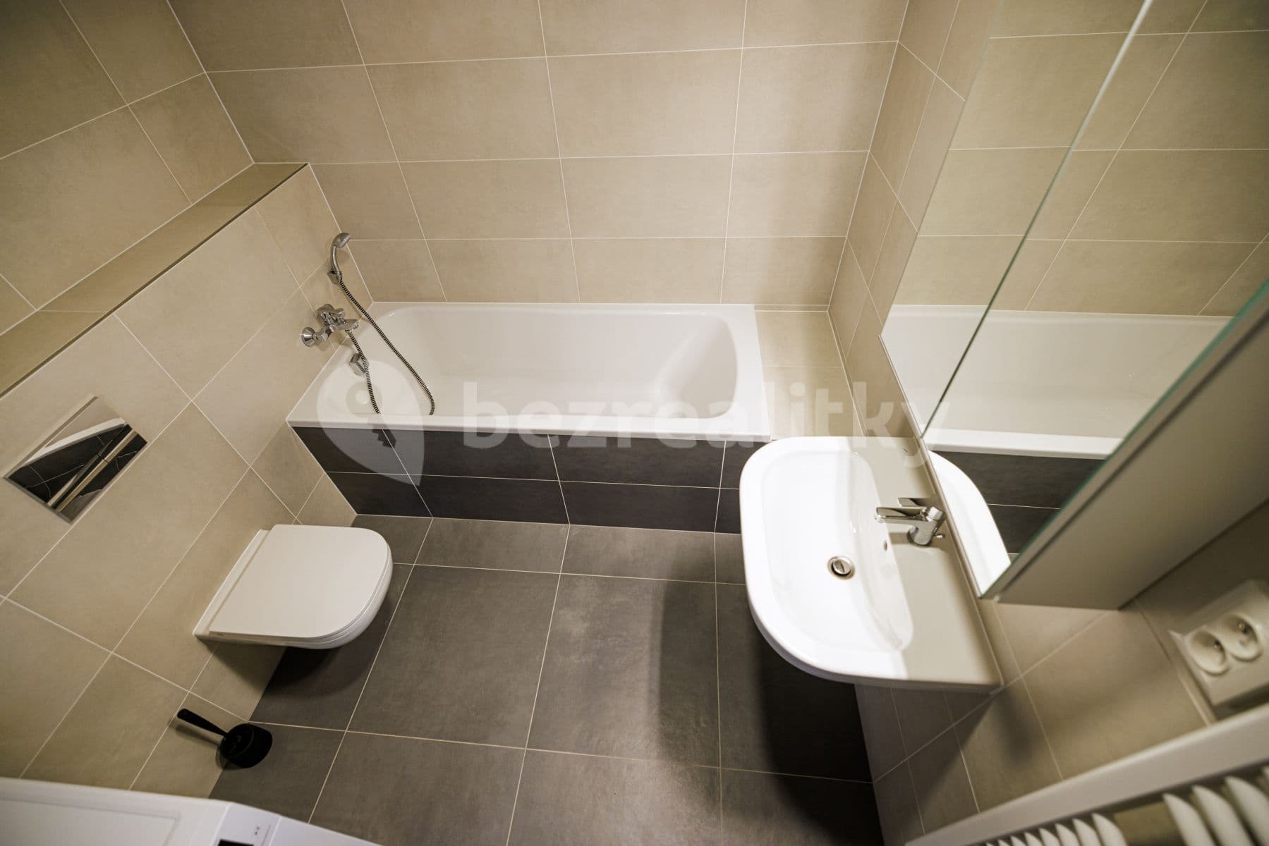 Pronájem bytu 2+kk 65 m², Praha, Praha Pronájem bytu 2+kk 65 m², Praha, Praha