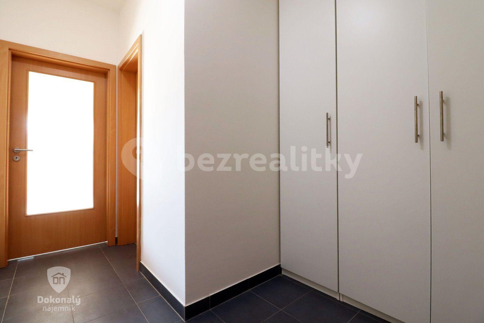 Pronájem bytu 1+kk 35 m², Blšanecká, Praha, Praha
