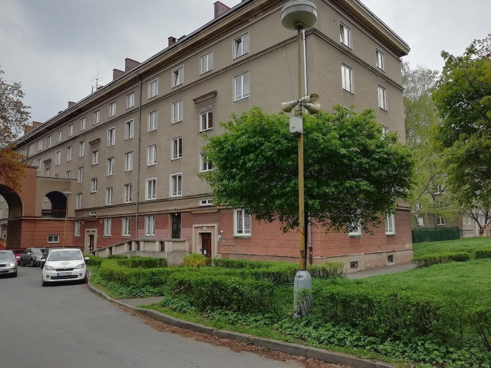 Pronájem bytu 1+kk 33 m², Nerudova, Havířov, Moravskoslezský kraj Pronájem bytu 1+kk 33 m², Nerudova, Havířov, Moravskoslezský kraj