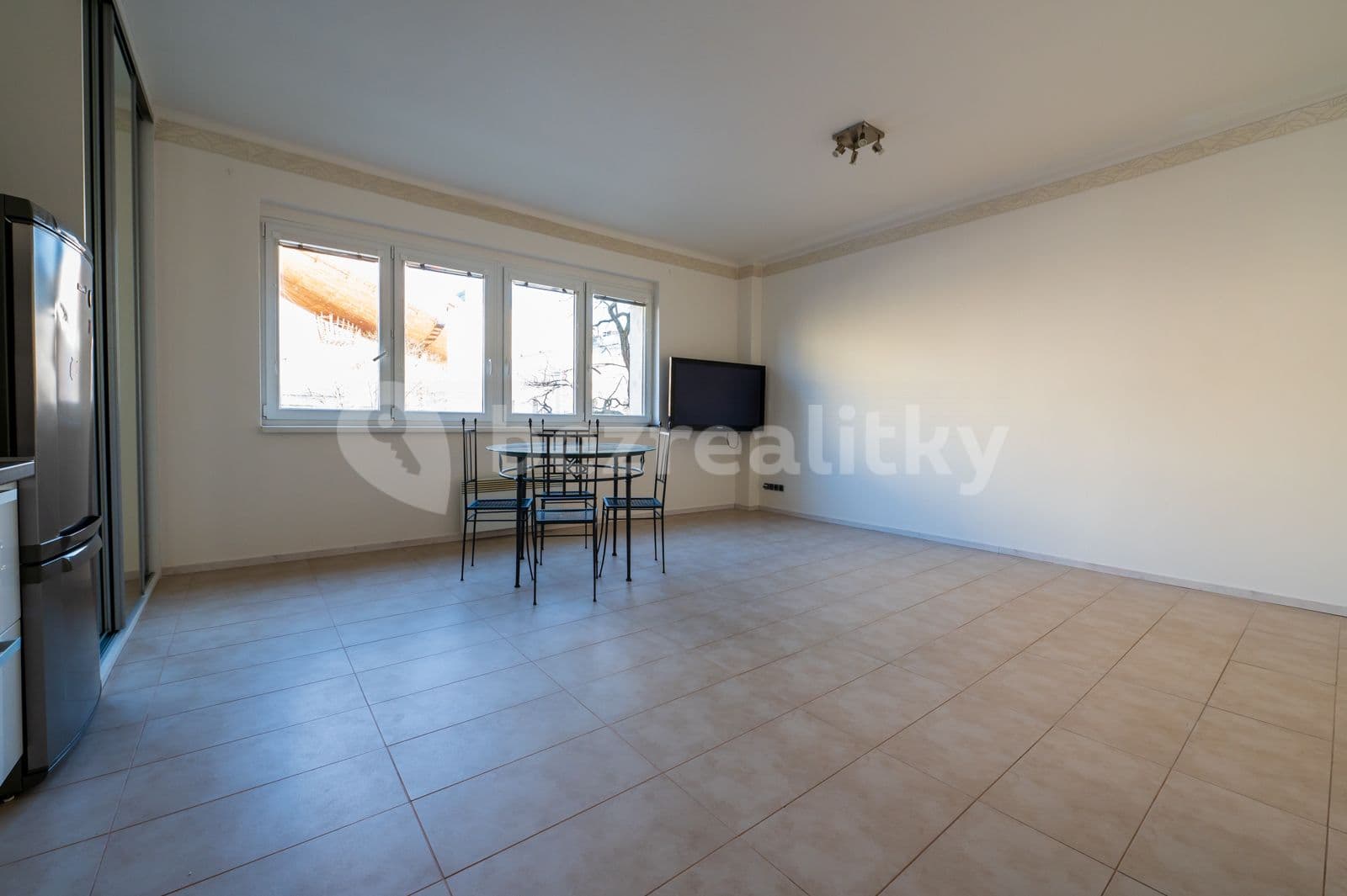 Pronájem bytu 2+kk 45 m², Osadní, Praha, Praha Pronájem bytu 2+kk 45 m², Osadní, Praha, Praha