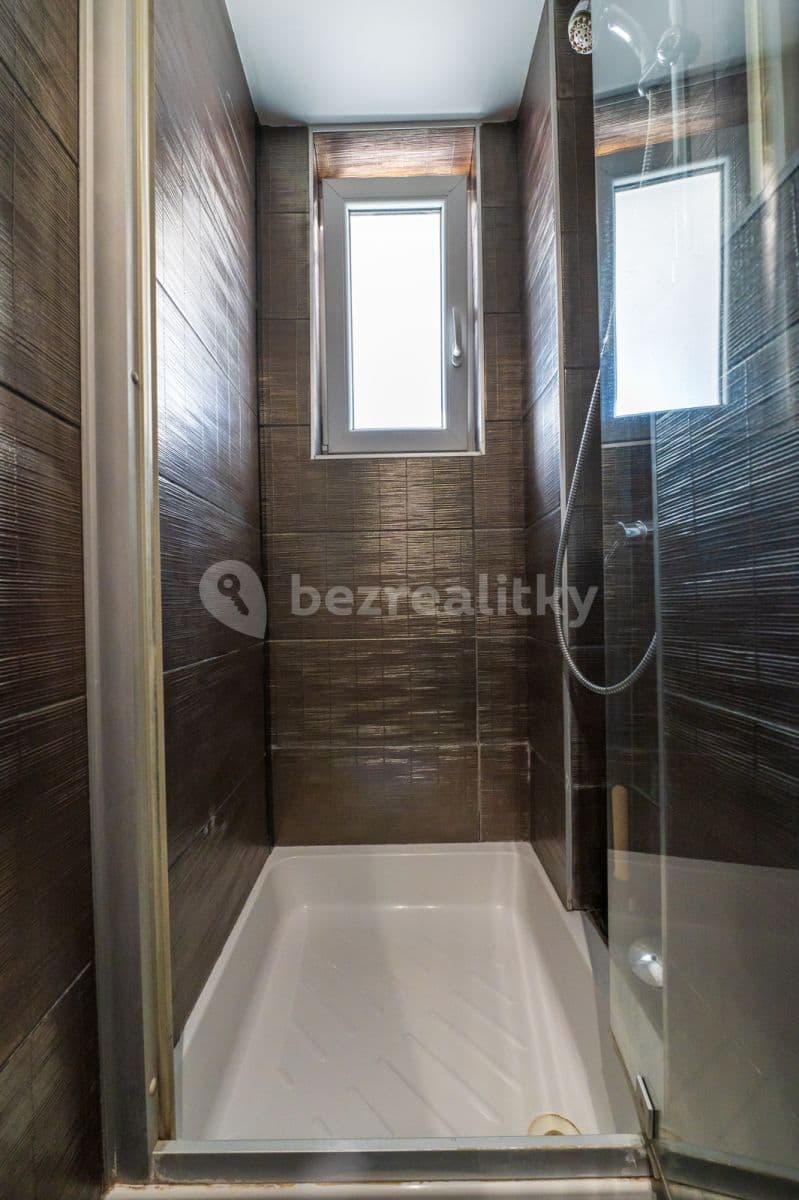Pronájem bytu 2+kk 45 m², Osadní, Praha, Praha Pronájem bytu 2+kk 45 m², Osadní, Praha, Praha