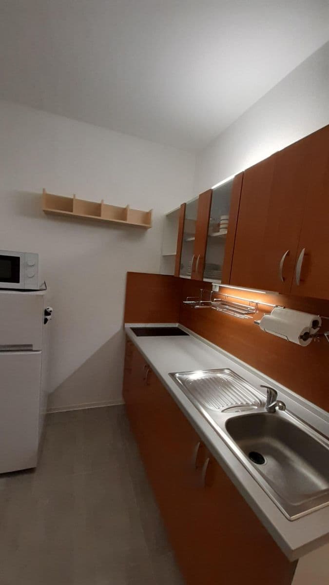 Pronájem bytu 1+1 36 m², Kolískova, Karlova Ves, Bratislavský kraj Pronájem bytu 1+1 36 m², Kolískova, Karlova Ves, Bratislavský kraj