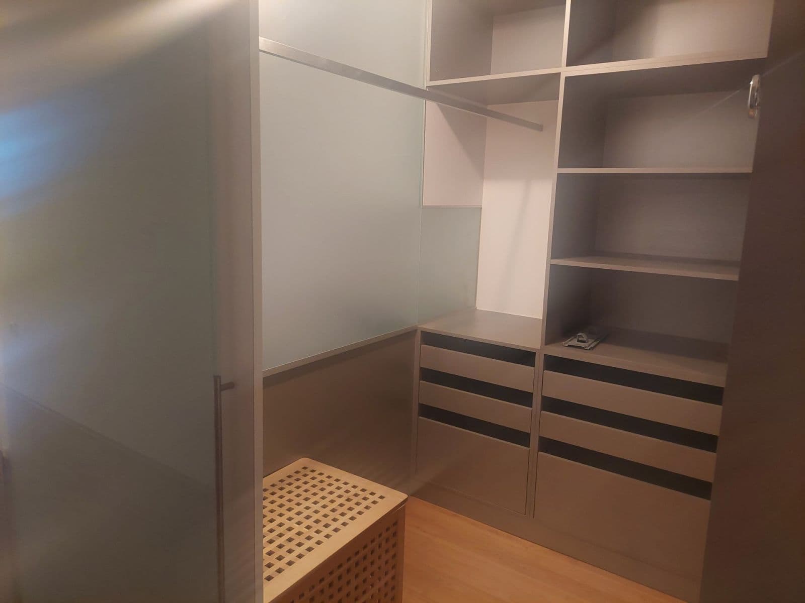 Prodej bytu 1+kk 43 m², Hlubočepská, Praha, Praha Prodej bytu 1+kk 43 m², Hlubočepská, Praha, Praha