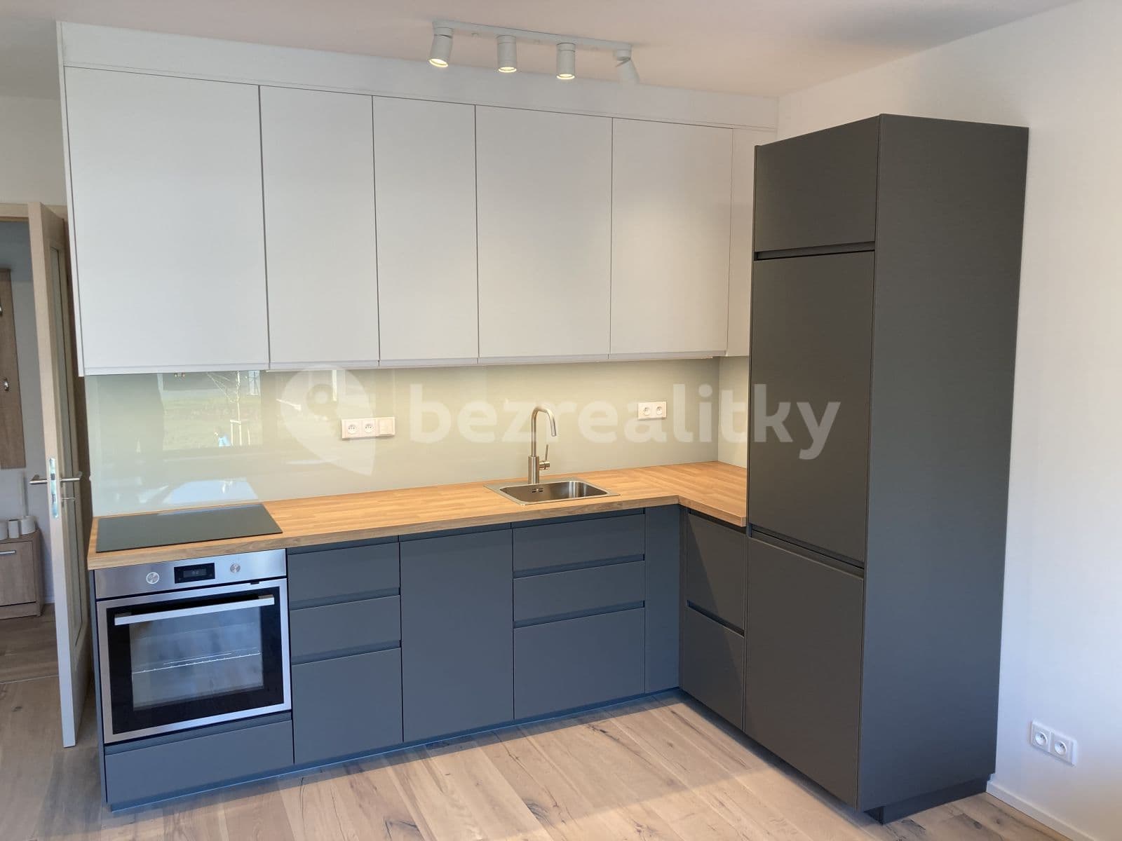 Pronájem bytu 2+kk 48 m², Kurandové, Praha, Praha Pronájem bytu 2+kk 48 m², Kurandové, Praha, Praha