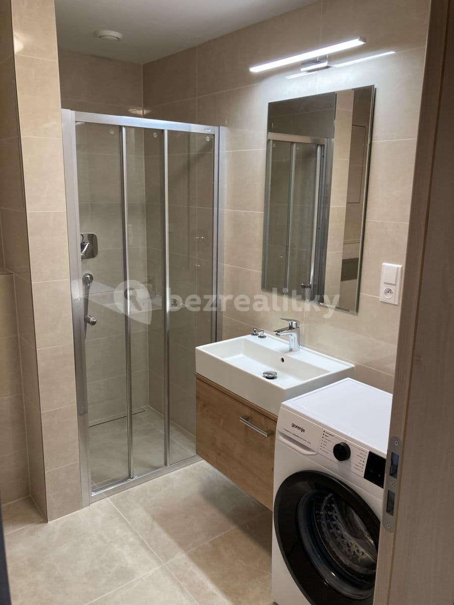 Pronájem bytu 2+kk 48 m², Kurandové, Praha, Praha Pronájem bytu 2+kk 48 m², Kurandové, Praha, Praha