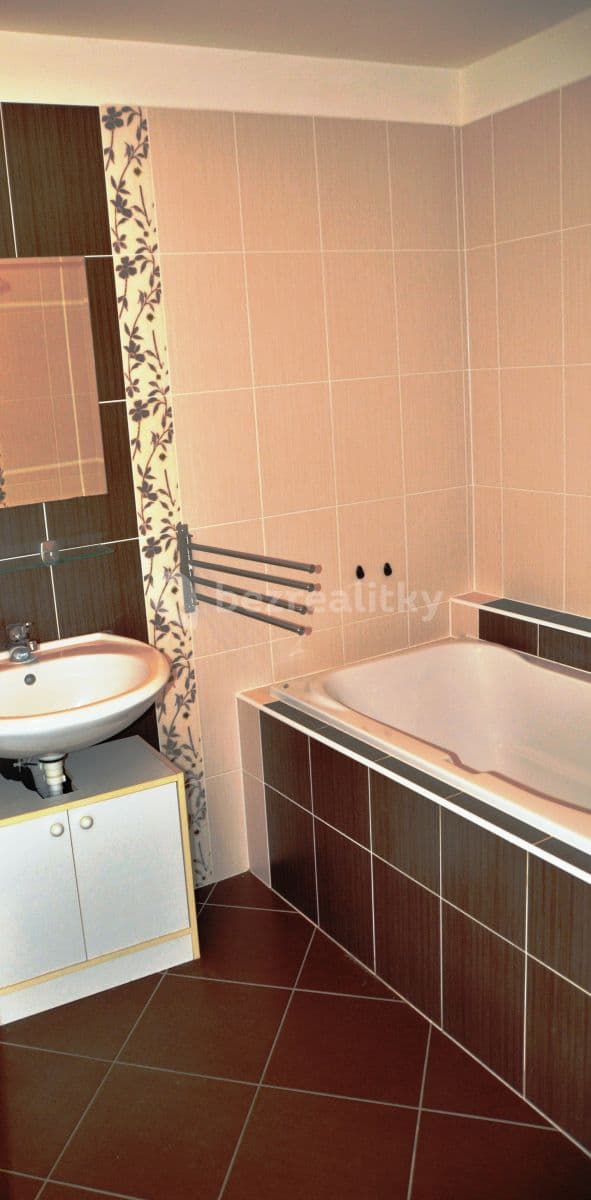 Pronájem bytu 2+kk 53 m², Za Kaštany, Plzeň, Plzeňský kraj Pronájem bytu 2+kk 53 m², Za Kaštany, Plzeň, Plzeňský kraj