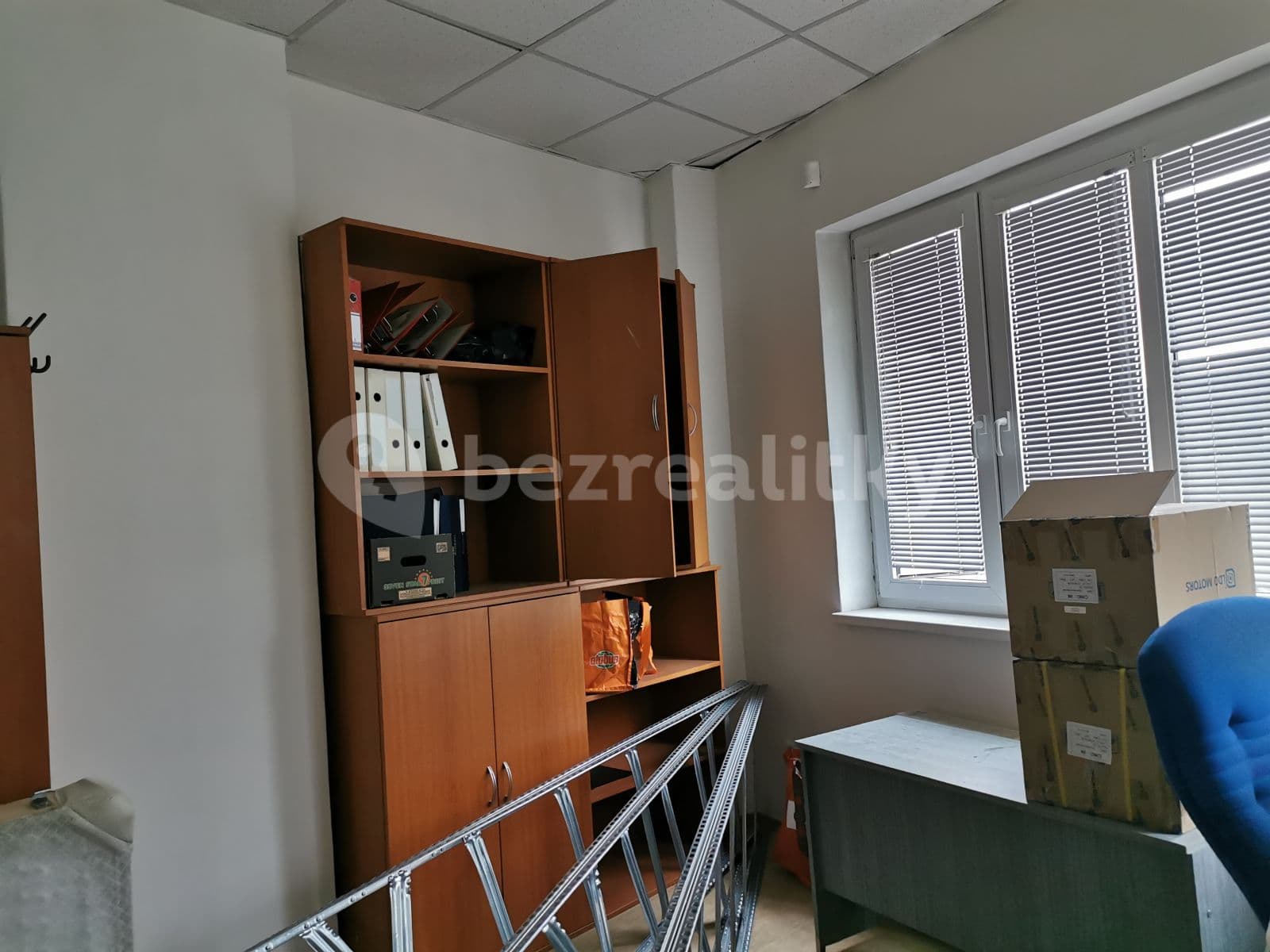Pronájem kanceláře 19 m², Kolbenova, Praha, Praha Pronájem kanceláře 19 m², Kolbenova, Praha, Praha