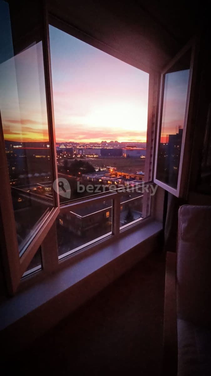 Pronájem bytu 2+kk 60 m², Místecká, Praha, Praha Pronájem bytu 2+kk 60 m², Místecká, Praha, Praha