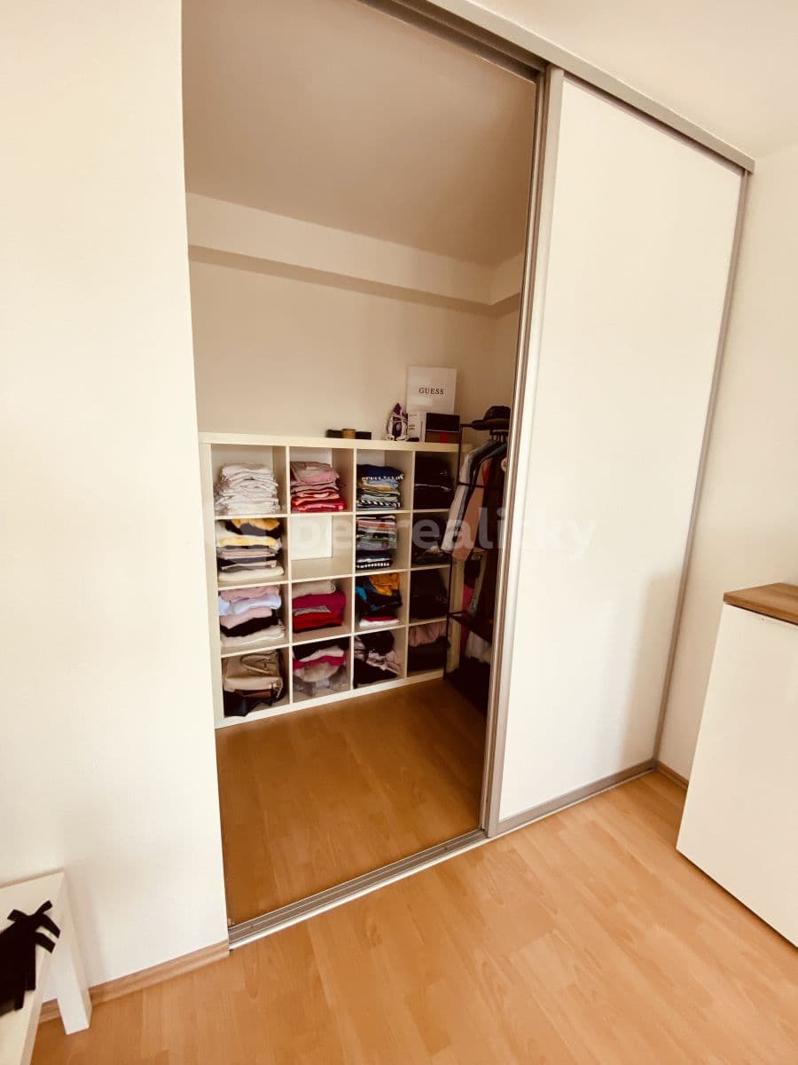 Pronájem bytu 2+kk 60 m², Místecká, Praha, Praha Pronájem bytu 2+kk 60 m², Místecká, Praha, Praha