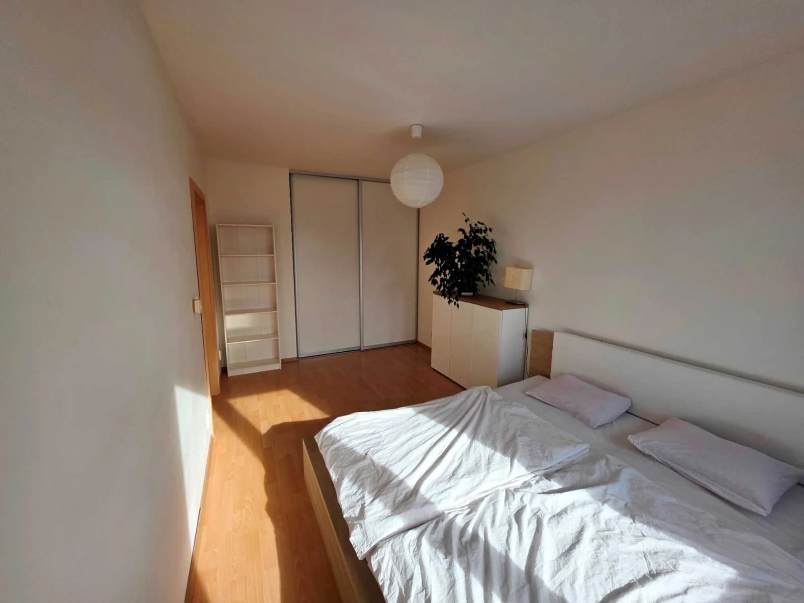 Pronájem bytu 2+kk 60 m², Místecká, Praha, Praha Pronájem bytu 2+kk 60 m², Místecká, Praha, Praha