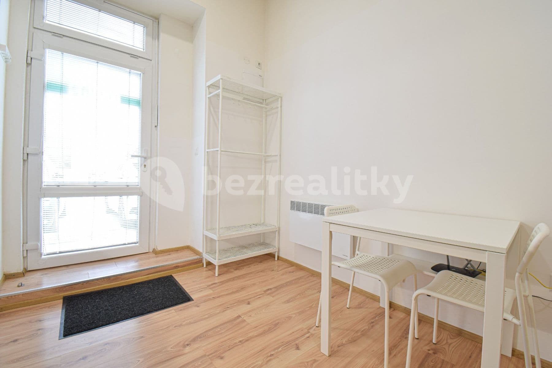 Pronájem bytu 1+kk 23 m², Mendlovo náměstí, Brno, Jihomoravský kraj Pronájem bytu 1+kk 23 m², Mendlovo náměstí, Brno, Jihomoravský kraj