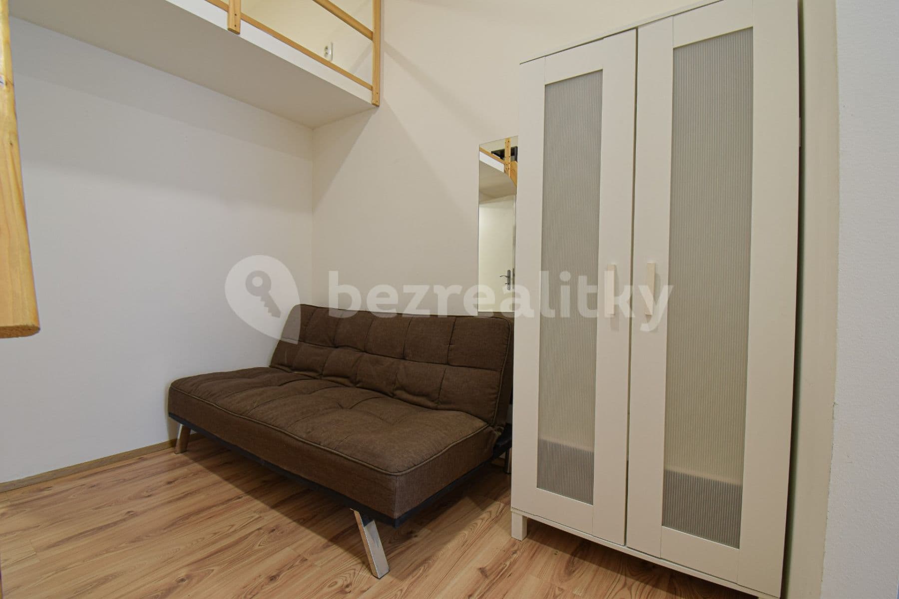 Pronájem bytu 1+kk 23 m², Mendlovo náměstí, Brno, Jihomoravský kraj Pronájem bytu 1+kk 23 m², Mendlovo náměstí, Brno, Jihomoravský kraj