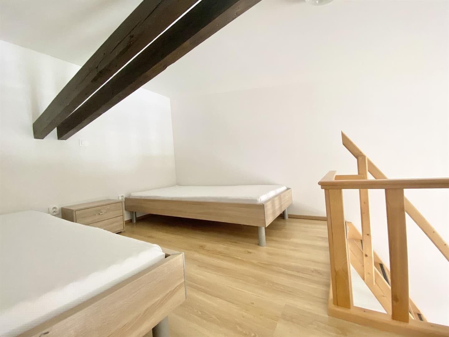 Pronájem bytu 1+kk 23 m², Mendlovo náměstí, Brno, Jihomoravský kraj Pronájem bytu 1+kk 23 m², Mendlovo náměstí, Brno, Jihomoravský kraj