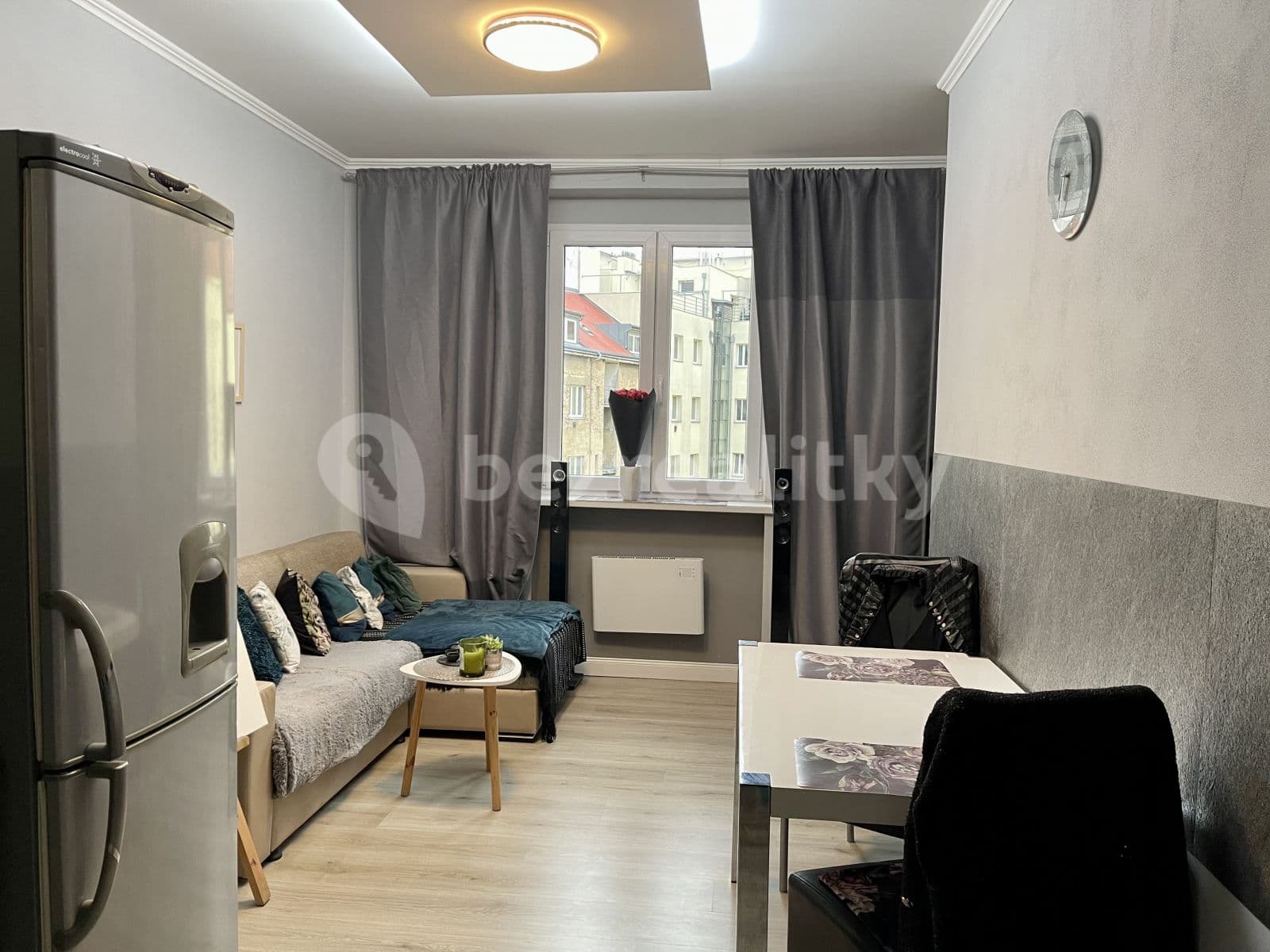 Pronájem bytu 2+kk 50 m², Andrštova, Praha, Praha Pronájem bytu 2+kk 50 m², Andrštova, Praha, Praha