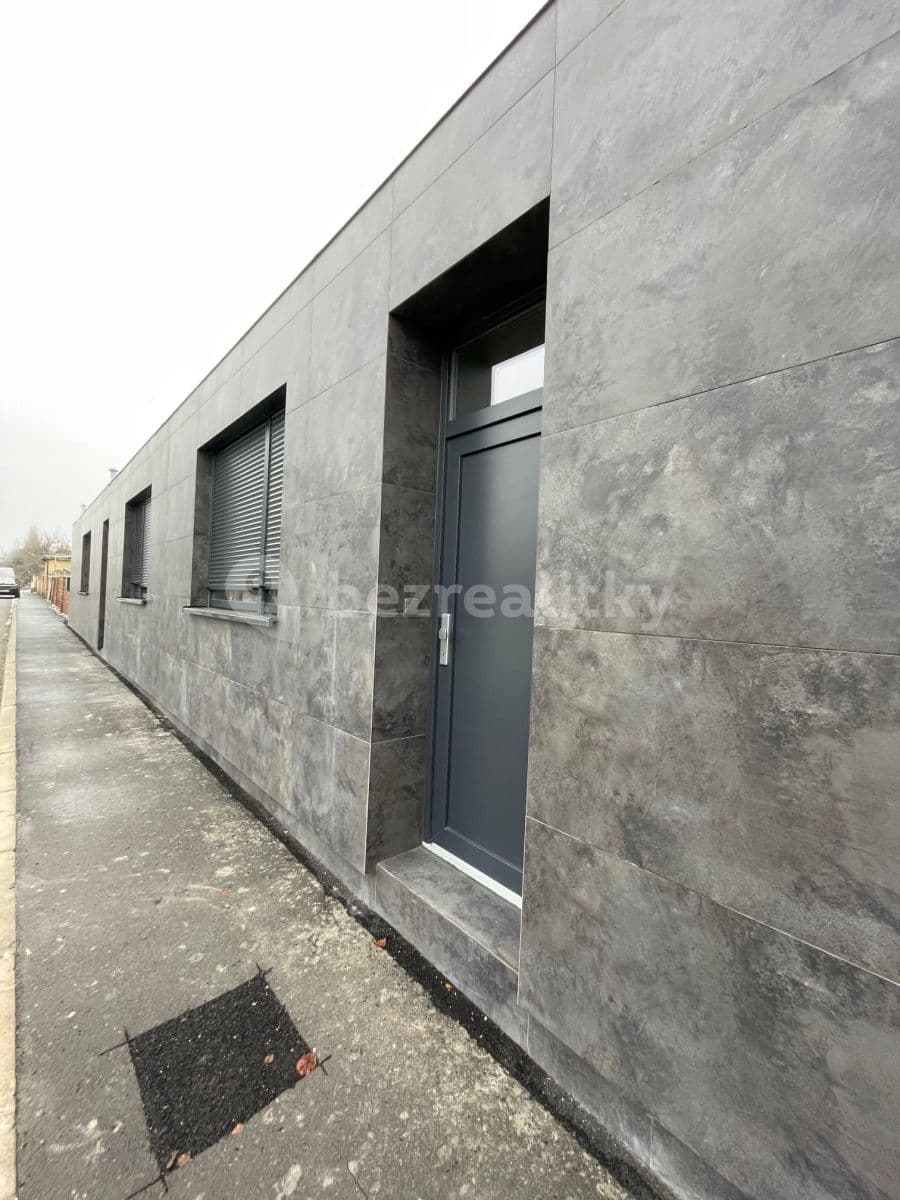 Pronájem bytu 1+kk 25 m², Podleská, Praha, Praha Pronájem bytu 1+kk 25 m², Podleská, Praha, Praha
