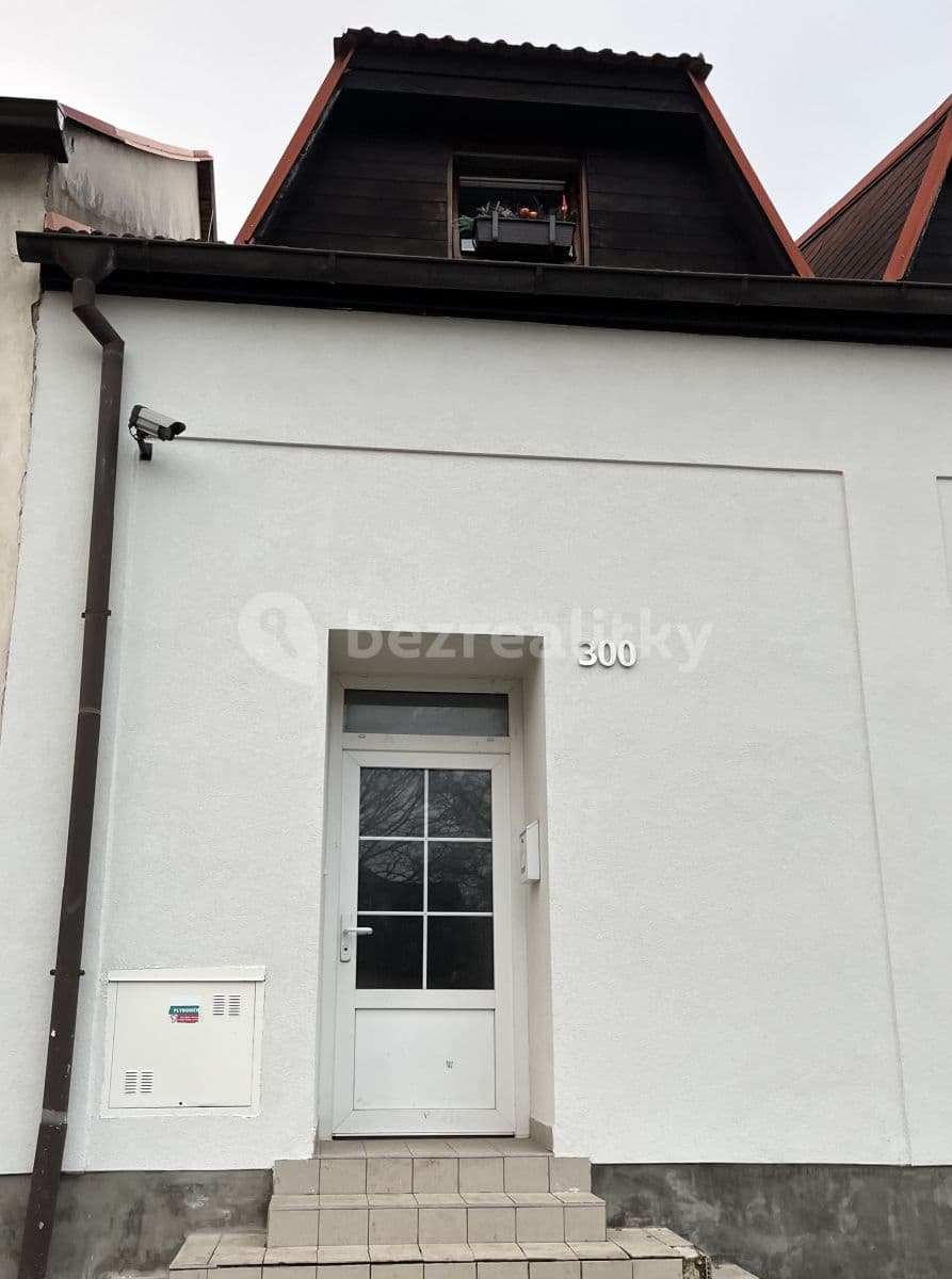 Pronájem bytu 3+1 120 m², Havlíčkovo nám., Kladno, Středočeský kraj Pronájem bytu 3+1 120 m², Havlíčkovo nám., Kladno, Středočeský kraj