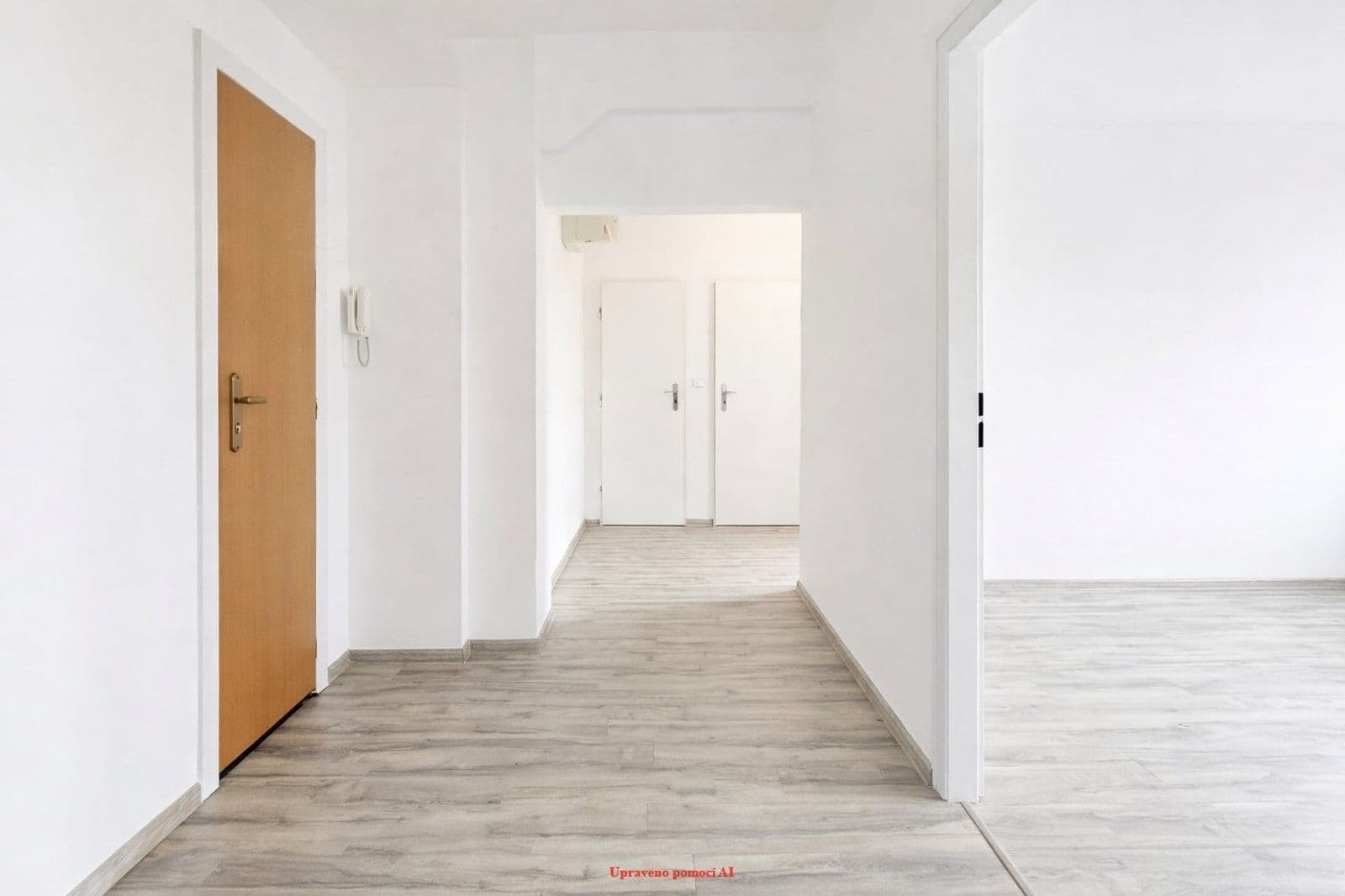 Pronájem bytu 2+1 55 m², Na Nábřeží, Havířov, Moravskoslezský kraj Pronájem bytu 2+1 55 m², Na Nábřeží, Havířov, Moravskoslezský kraj