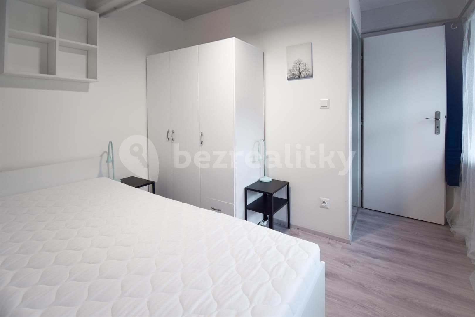 Pronájem bytu 2+1 30 m², Hybešova, Brno, Jihomoravský kraj Pronájem bytu 2+1 30 m², Hybešova, Brno, Jihomoravský kraj