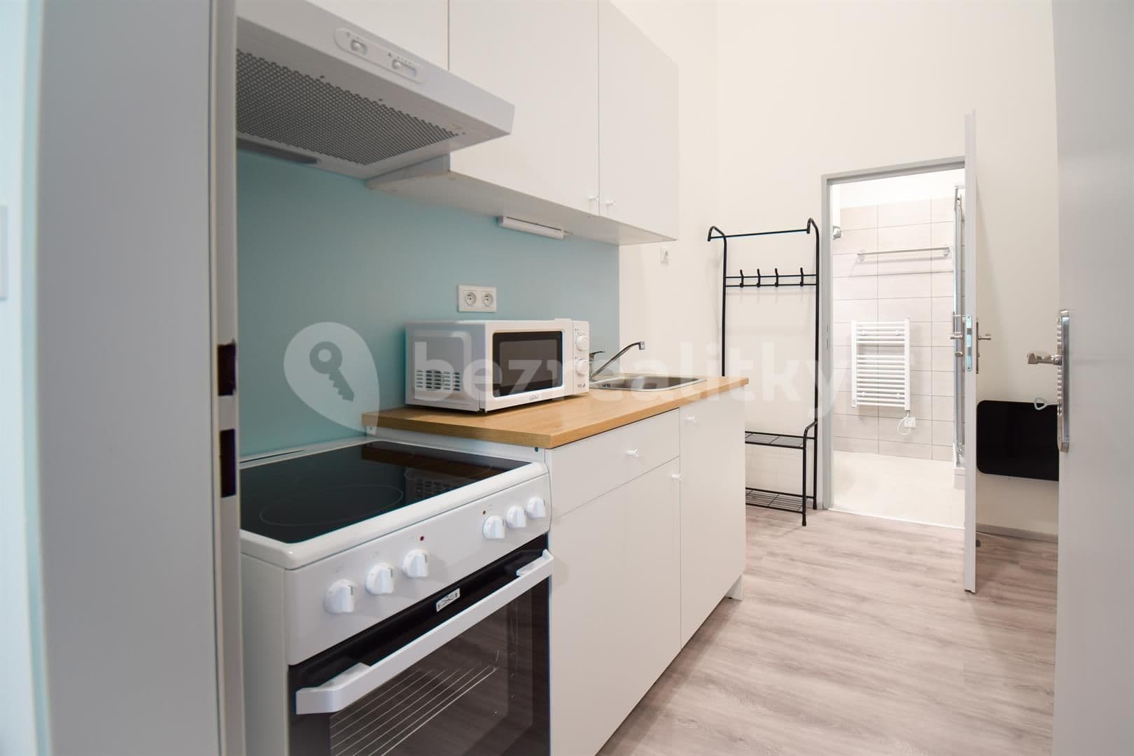 Pronájem bytu 2+1 30 m², Hybešova, Brno, Jihomoravský kraj Pronájem bytu 2+1 30 m², Hybešova, Brno, Jihomoravský kraj