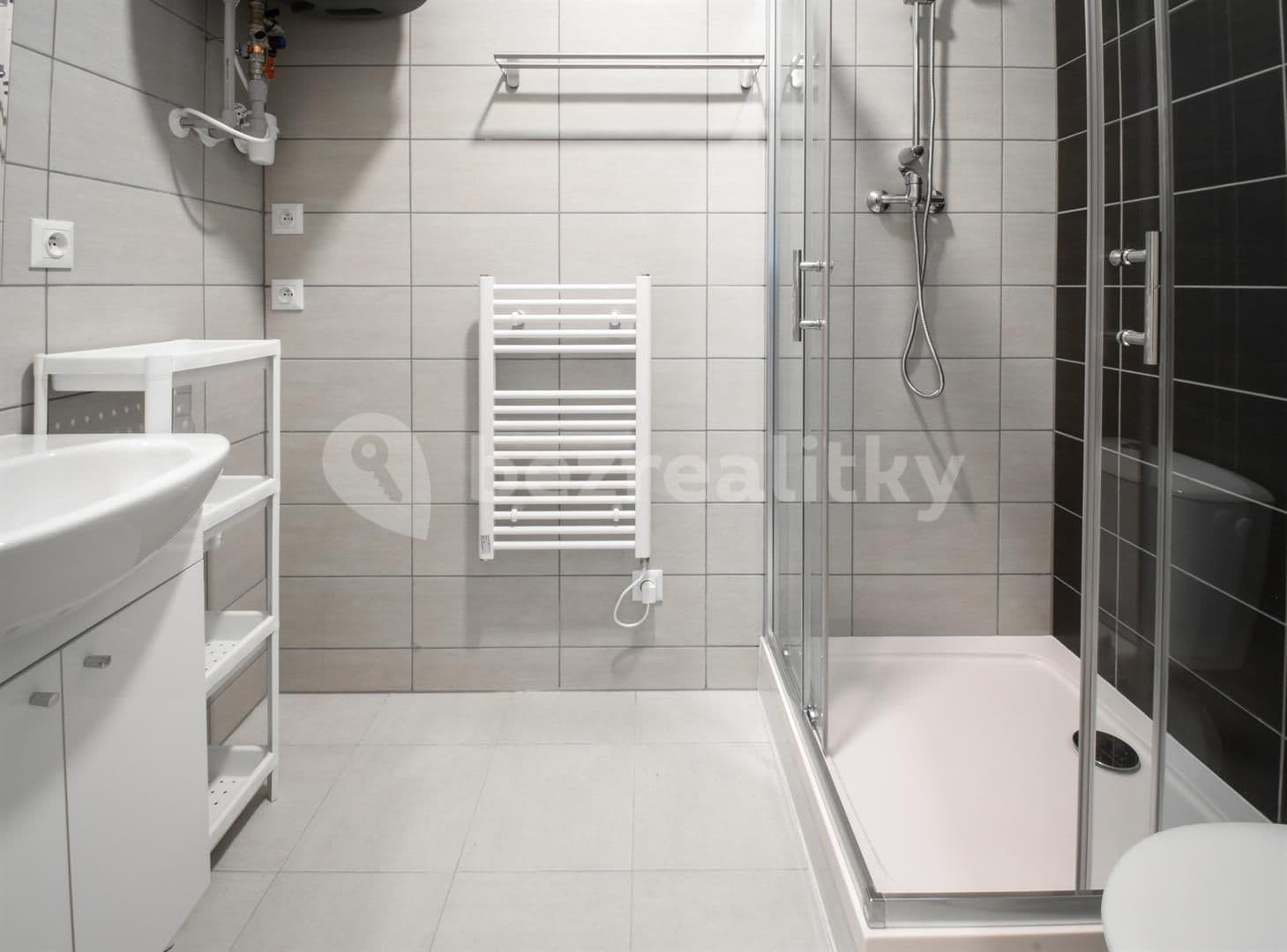 Pronájem bytu 2+1 30 m², Hybešova, Brno, Jihomoravský kraj Pronájem bytu 2+1 30 m², Hybešova, Brno, Jihomoravský kraj