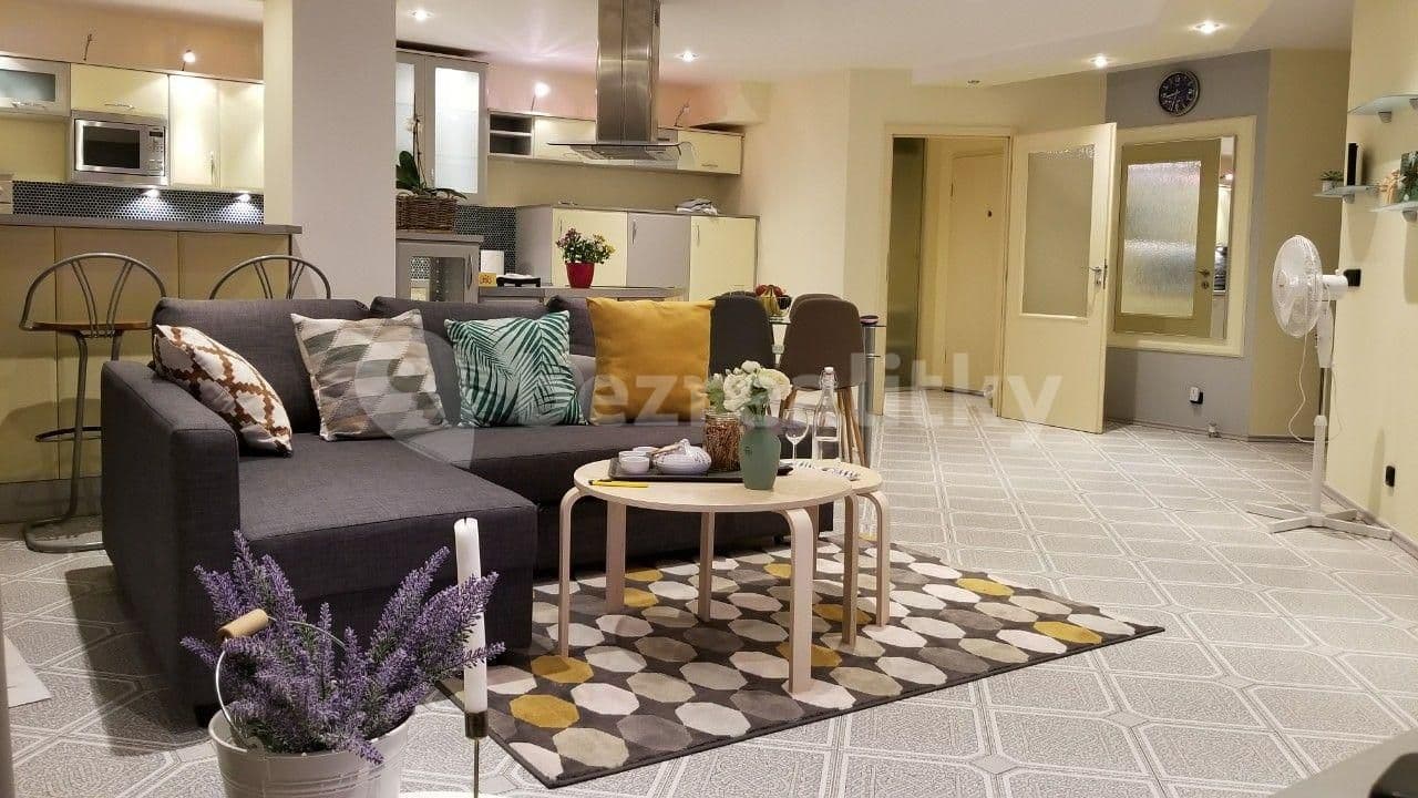 Pronájem bytu 3+kk 115 m², Běhounkova, Praha, Praha Pronájem bytu 3+kk 115 m², Běhounkova, Praha, Praha