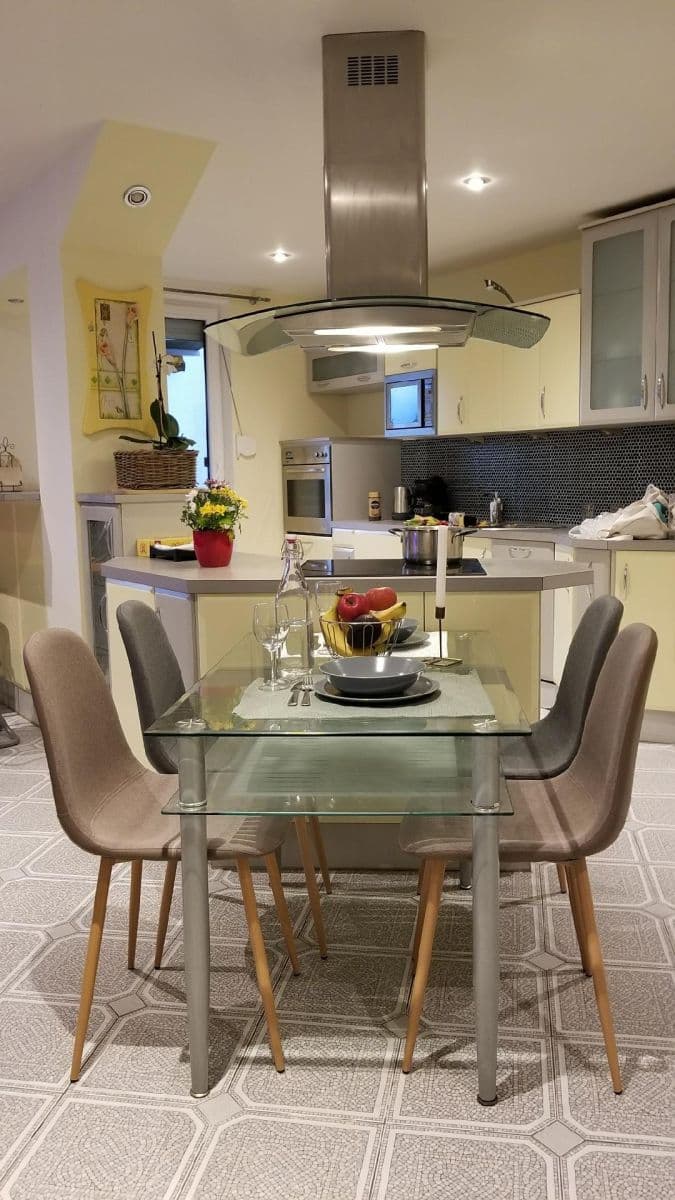 Pronájem bytu 3+kk 115 m², Běhounkova, Praha, Praha Pronájem bytu 3+kk 115 m², Běhounkova, Praha, Praha