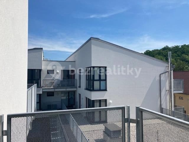 Pronájem bytu 1+kk 37 m², Mezilehlá, Praha, Praha Pronájem bytu 1+kk 37 m², Mezilehlá, Praha, Praha