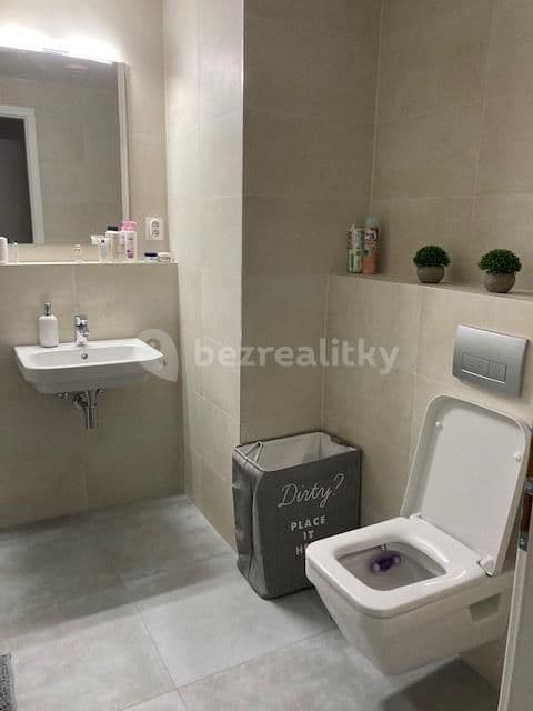Pronájem bytu 1+kk 37 m², Mezilehlá, Praha, Praha Pronájem bytu 1+kk 37 m², Mezilehlá, Praha, Praha