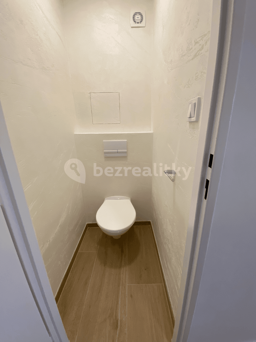 Pronájem bytu 2+1 50 m², Daškova, Praha, Praha Pronájem bytu 2+1 50 m², Daškova, Praha, Praha