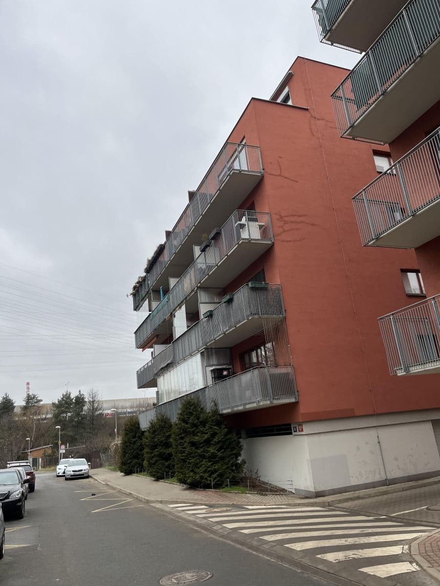 Pronájem bytu 2+kk 62 m², Podle Náhonu, Praha, Praha Pronájem bytu 2+kk 62 m², Podle Náhonu, Praha, Praha