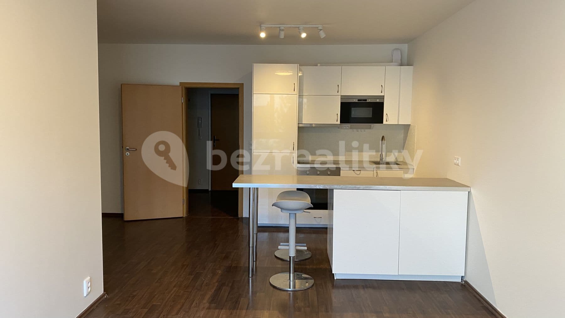 Pronájem bytu 2+kk 55 m², Litoměřická, Praha, Praha Pronájem bytu 2+kk 55 m², Litoměřická, Praha, Praha