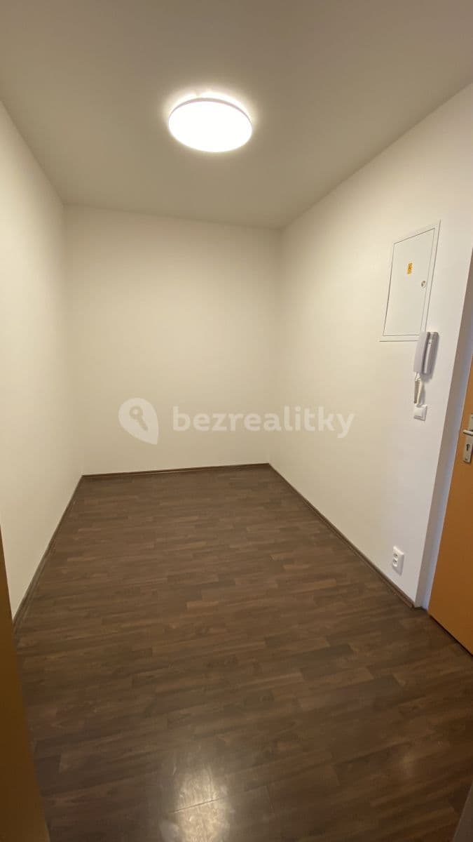 Pronájem bytu 2+kk 55 m², Litoměřická, Praha, Praha Pronájem bytu 2+kk 55 m², Litoměřická, Praha, Praha