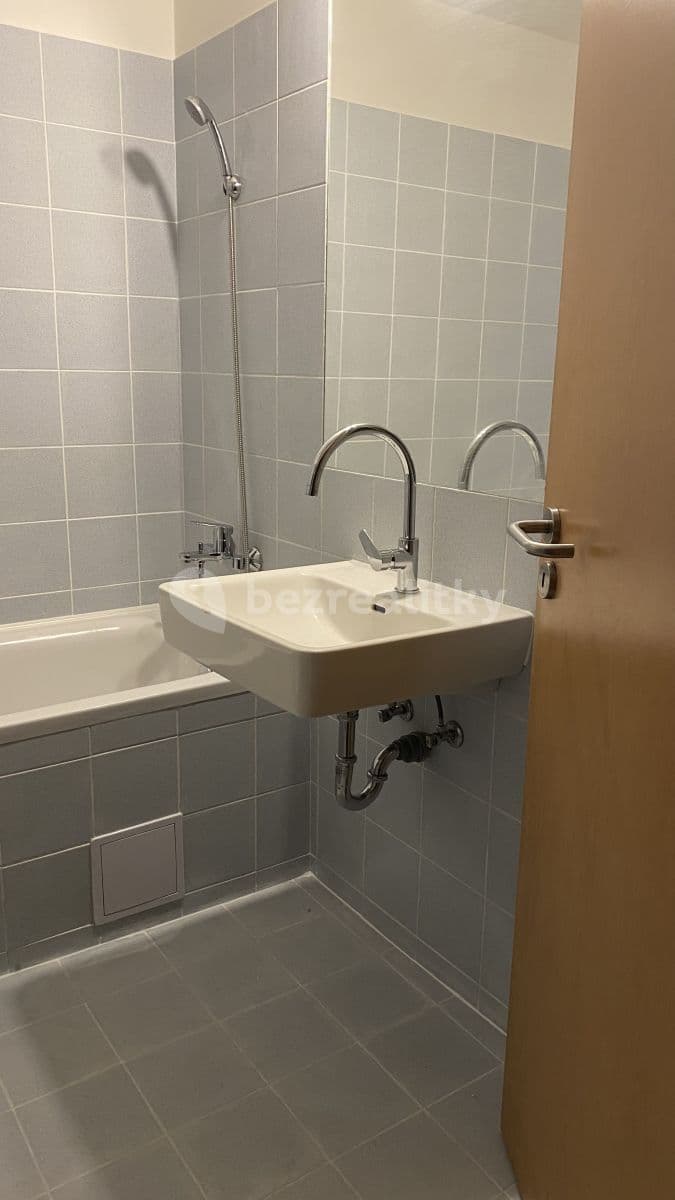 Pronájem bytu 2+kk 55 m², Litoměřická, Praha, Praha Pronájem bytu 2+kk 55 m², Litoměřická, Praha, Praha