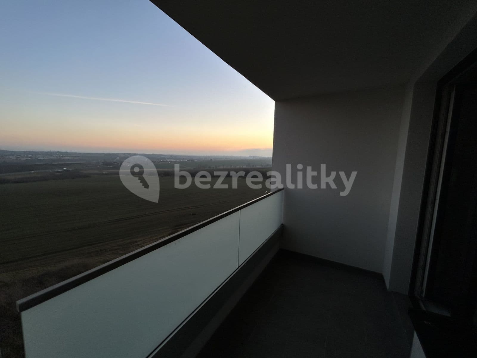 Pronájem bytu 1+kk 39 m², Ferrariho, Praha, Praha Pronájem bytu 1+kk 39 m², Ferrariho, Praha, Praha